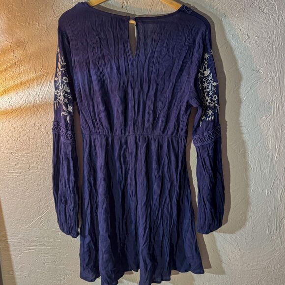 Blue Rain Tunic Dress, Size Medium, Solid Back, Boho Style - Picture 4 of 4